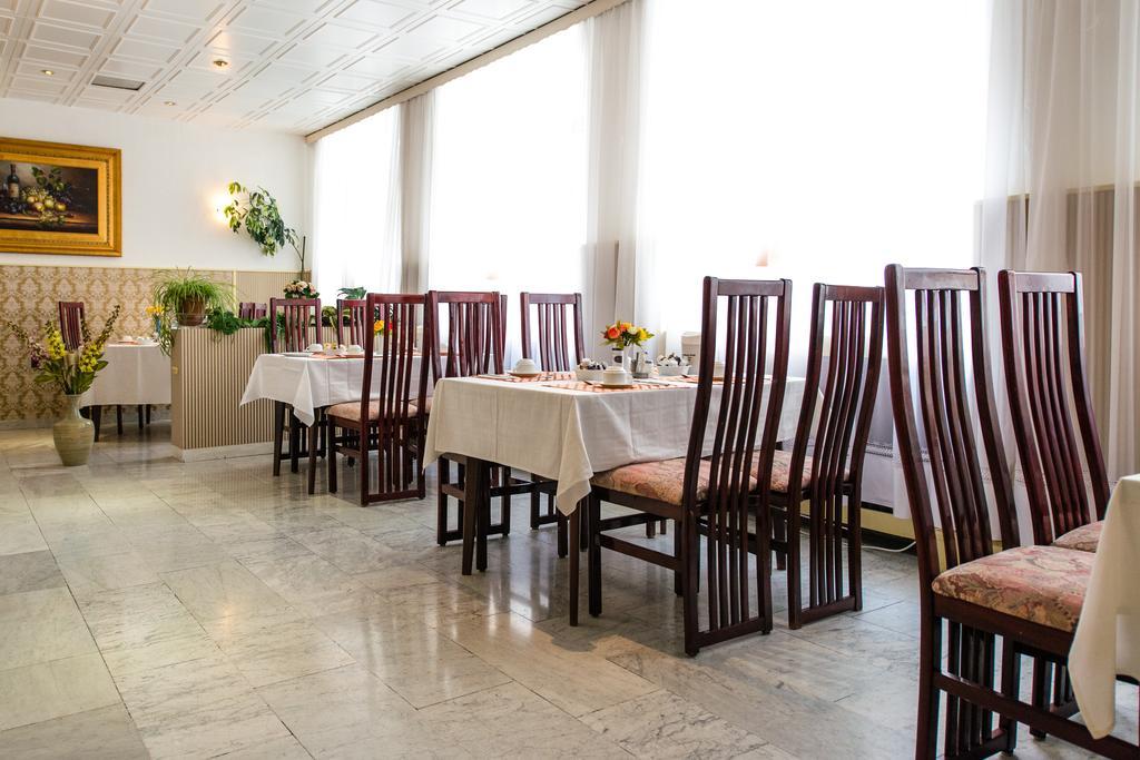 Ravel International Hotel Offenbach am Main Luaran gambar