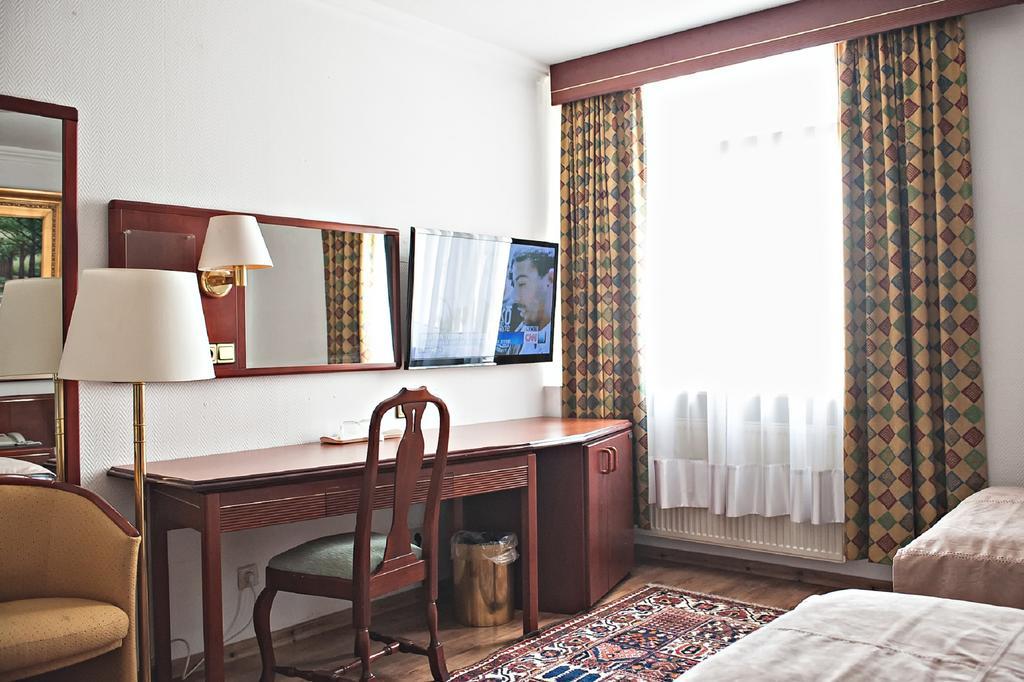 Ravel International Hotel Offenbach am Main Bilik gambar